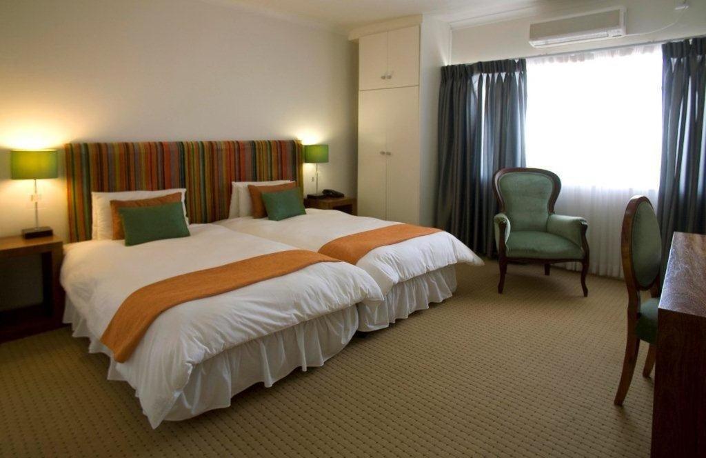 Lady Hamilton Hotel Cape Town Bagian luar foto